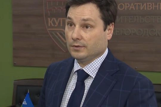 Как чиновник из ХМАО Алексей Шипилов мог оказаться перед непростым выбором между госслужбой и Саентологической церковью? Как чиновник из ХМАО Алексей Шипилов мог оказаться перед непростым выбором между госслужбой и Саентологической церковью?