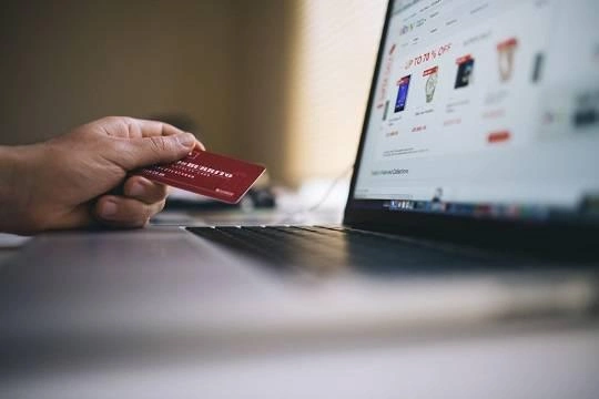 Крупнейшие ретейлеры России требуют ограничить скидки на маркетплейсах