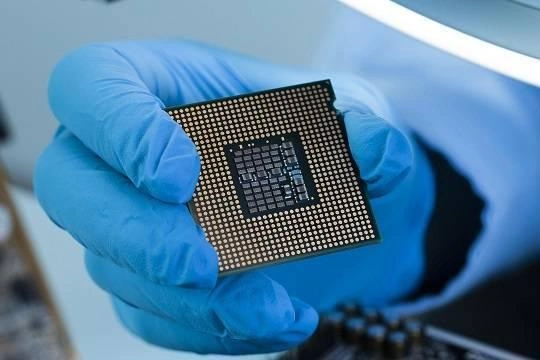 США ввели пошлины на импорт ИИ-чипов в размере 25%
