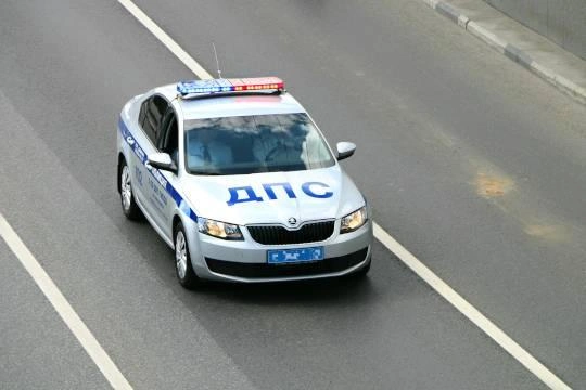 По факту падения с фуры бетонных плит, убивших двух человек, возбуждено уголовное дело По факту падения с фуры бетонных плит, убивших двух человек, возбуждено уголовное дело