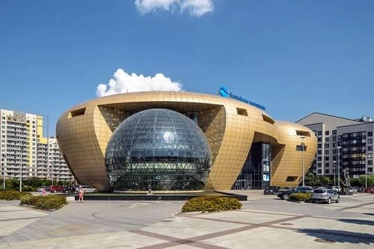 Почему SIIC решила избавиться от своей штаб-квартиры в России Почему SIIC решила избавиться от своей штаб-квартиры в России