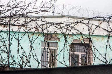 По делу избиения заключенных в ИК-1 задержаны еще двое сотрудников