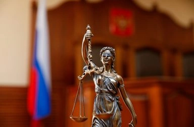 Братьям Магомедовым продлили срок содержания под стражей