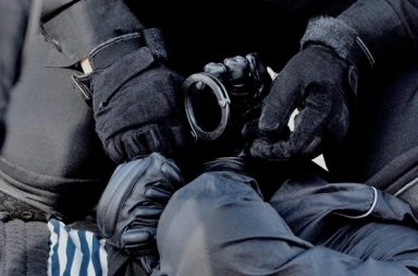 Участников ОПГ 