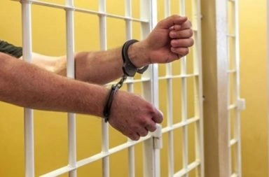 В Перми судебный пристав обвиняется за взятку