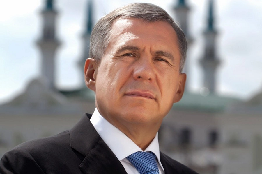 Дворцы, самолет, взятки на миллиарды — вся жизнь президента Татарстана