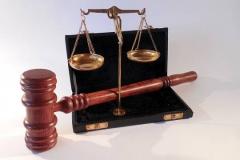 Суд избрал меру пресечения обвиняемому в покушении на Роберта Фицо